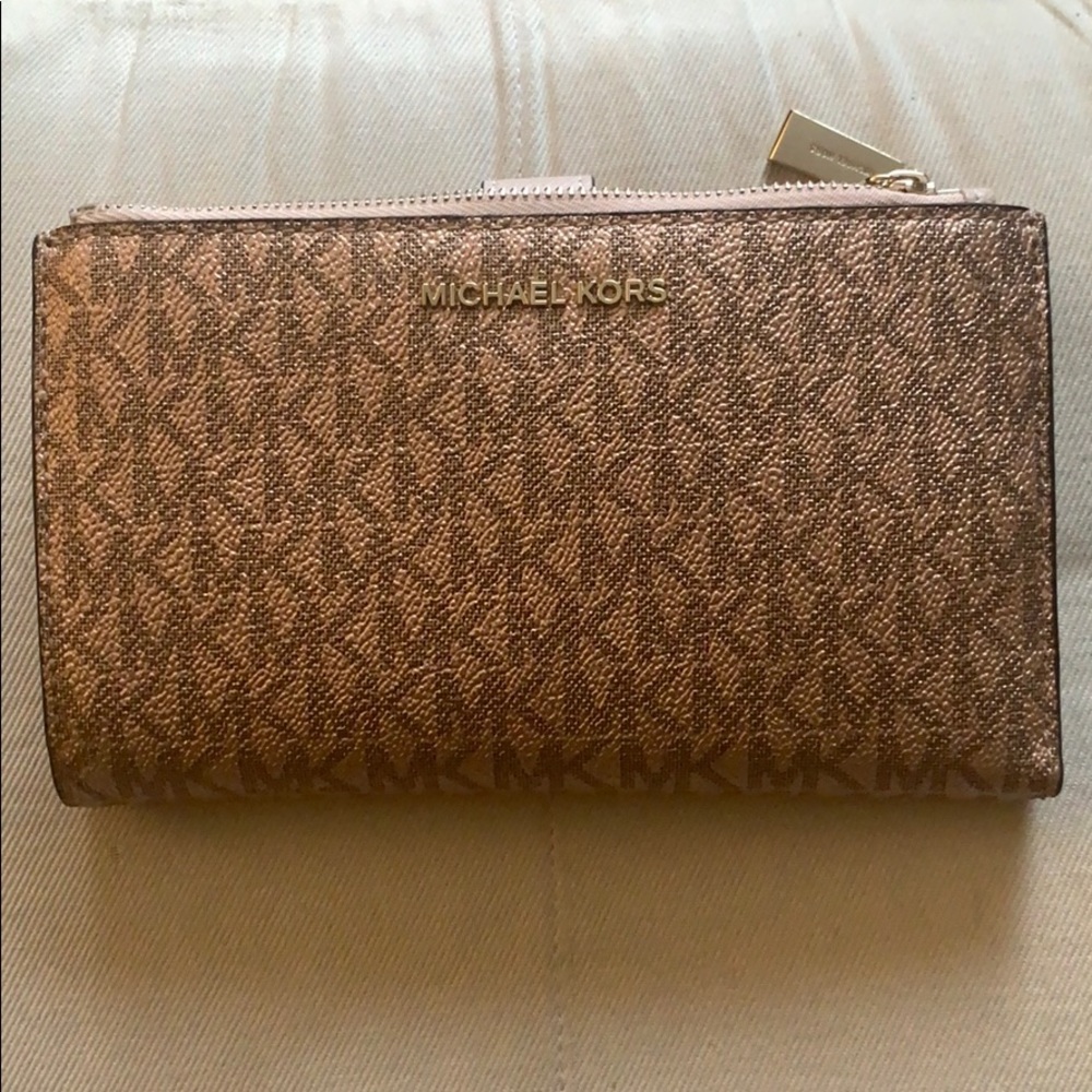 Michael Kors Metallic Pink Wallet